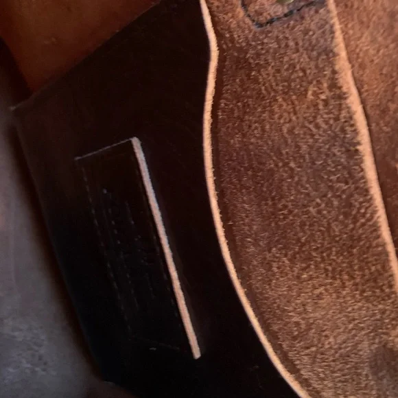 Portland Leather Brown Tote - Picture 5 of 5